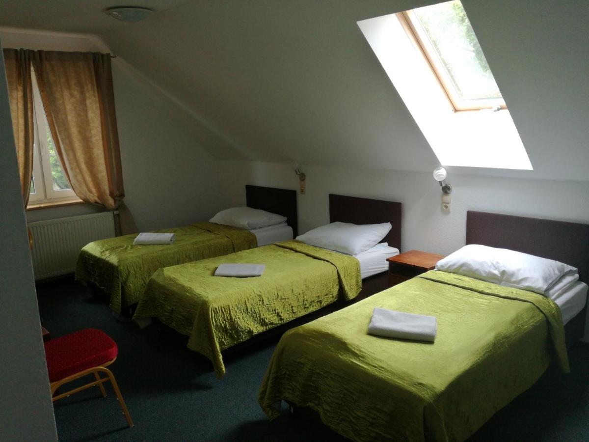 Pawlakowa Zagroda Hotel Grabiny-Zameczek Ngoại thất bức ảnh